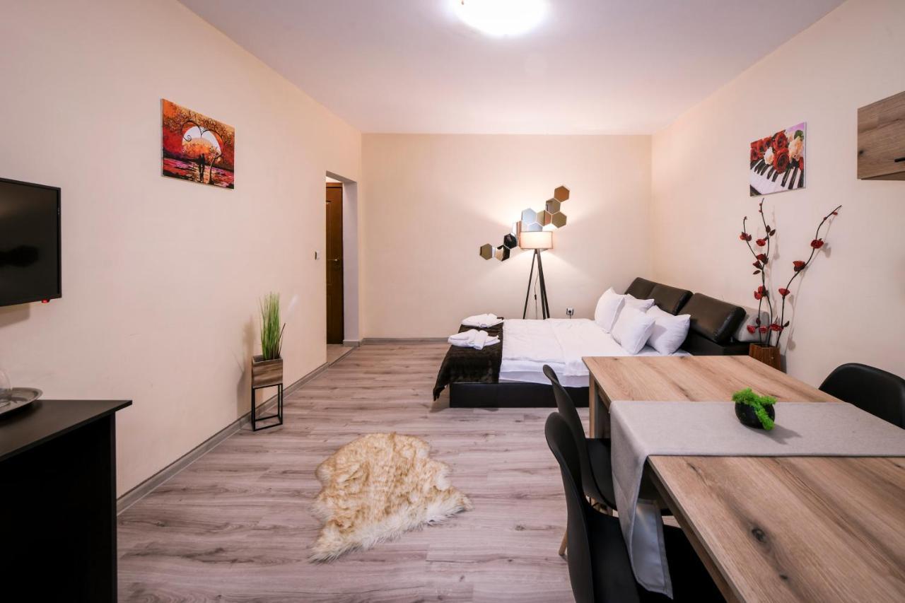 Family Hotel Ski Lift Hotel Bansko Exterior photo